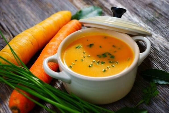 Mashed potato and carrot soup in a soft diet menu for gastritis